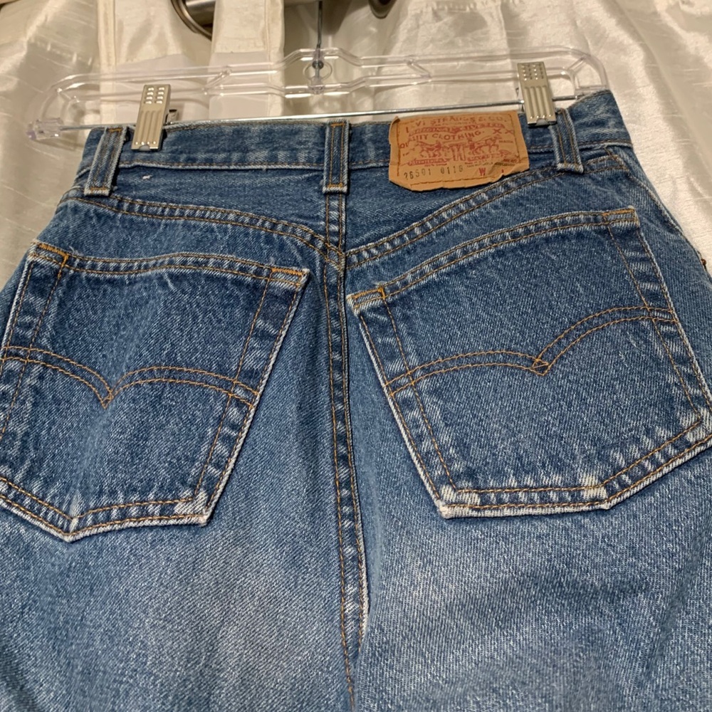 🌀RETRO🌀 Levi's high waisted jeans